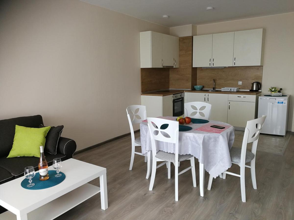 Donchevi Apartments Приморско Экстерьер фото